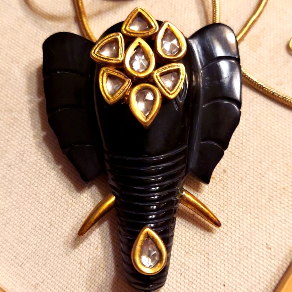 FINAL SALE Mela Artisans Hand made elephant 🐘necklace